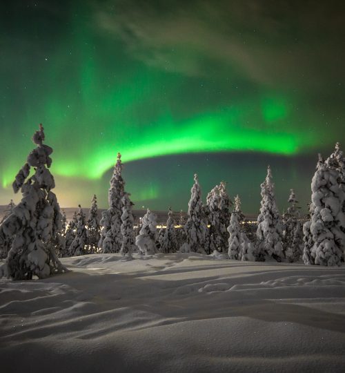 northern-lights-aurora-borealis-rovaniemi-lapland-finland-14